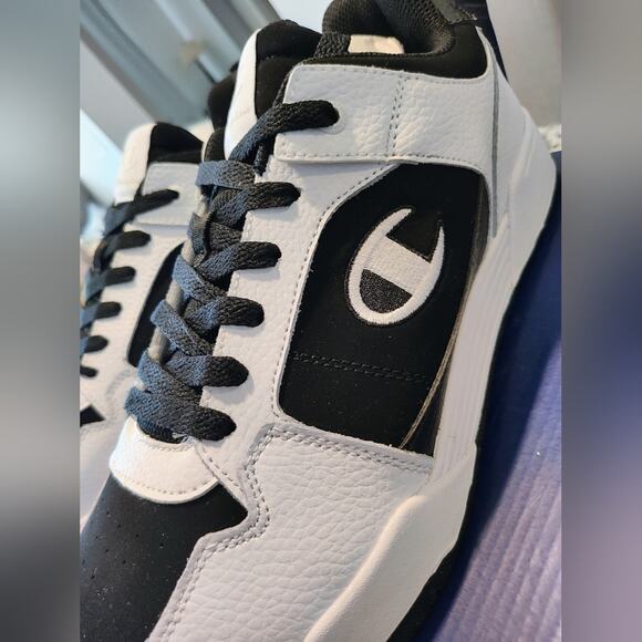 Champion Arena Low Black/White CAS10328M main image 8